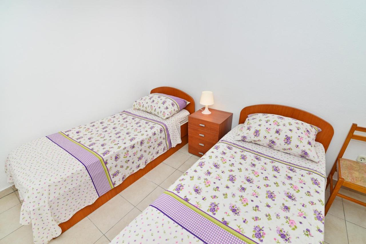 Apartments Martina Vodice Eksteriør bilde